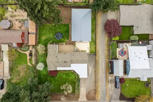 1901 Minda Dr, Eugene, OR 97401 - Photo 47