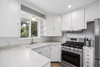 1901 Minda Dr, Eugene, OR 97401 - Photo 13