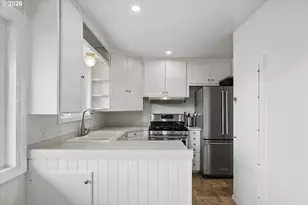 1901 Minda Dr, Eugene, OR 97401 - Photo 11