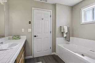 1495 Echo Dr, Roseburg, OR 97470 - Photo 21