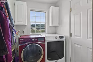 1495 Echo Dr, Roseburg, OR 97470 - Photo 27