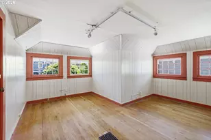 2249 E Burnside St, Portland, OR 97214 - Photo 13