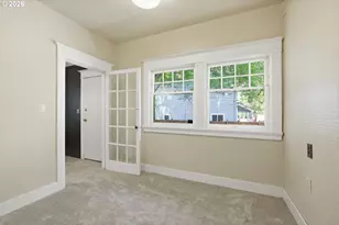 2249 E Burnside St, Portland, OR 97214 - Photo 11