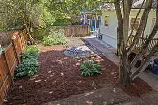 2249 E Burnside St, Portland, OR 97214 - Photo 17