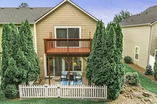 21872 NE Heartwood Cir, Fairview, OR 97024 - Photo 5