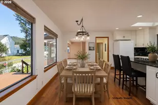 9215 Trout Pl, Gleneden Beach, OR 97388 - Photo 11
