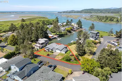 9215 Trout Pl, Gleneden Beach, OR 97388 - Photo 3