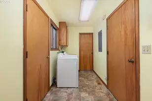 9215 Trout Pl, Gleneden Beach, OR 97388 - Photo 29