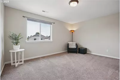 2813 SE Baker Ave, Gresham, OR 97080 - Photo 25