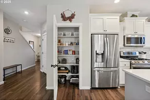 2813 SE Baker Ave, Gresham, OR 97080 - Photo 7