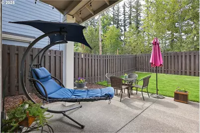 2813 SE Baker Ave, Gresham, OR 97080 - Photo 17