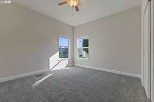 576 SW Georgetown Way, Beaverton, OR 97006 - Photo 17