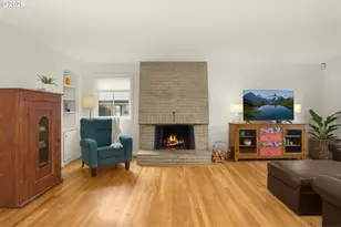 16038 Reese Rd, Lake Oswego, OR 97035 - Photo 3