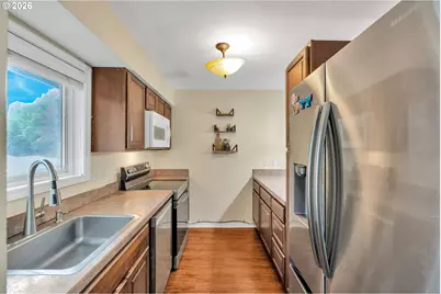 4 Touchstone #62, Lake Oswego, OR 97035 - Photo 5