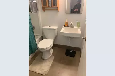 9212 N Saint Louis Ave, Portland, OR 97203 - Photo 23