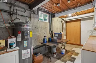 345 NE 199th Ave, Portland, OR 97230 - Photo 23