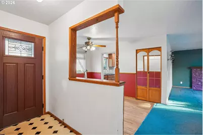 345 NE 199th Ave, Portland, OR 97230 - Photo 3