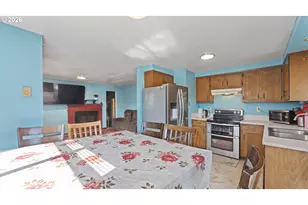 1977 Echo Hollow Rd, Eugene, OR 97402 - Photo 5