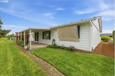 401 S Cascade Dr, Woodburn, OR 97071 - Photo 29