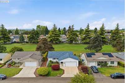 401 S Cascade Dr, Woodburn, OR 97071 - Photo 37