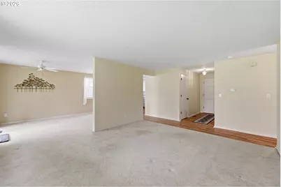 401 S Cascade Dr, Woodburn, OR 97071 - Photo 5