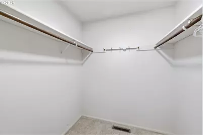 401 S Cascade Dr, Woodburn, OR 97071 - Photo 19