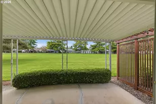 401 S Cascade Dr, Woodburn, OR 97071 - Photo 27