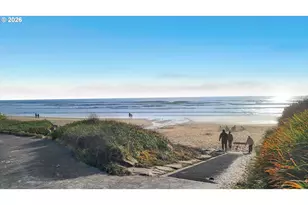 1521 SW Fleet Ave, Lincoln City, OR 97367 - Photo 41