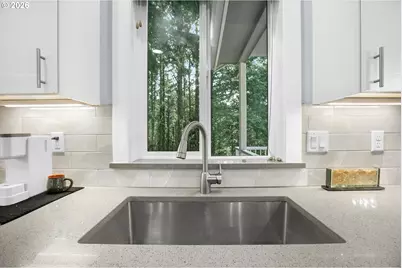 1521 SW Fleet Ave, Lincoln City, OR 97367 - Photo 13