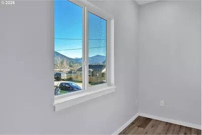 48247 E 2nd St, Oakridge, OR 97463 - Photo 13