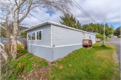 185 SE Bayview Ave, Depoe Bay, OR 97341 - Photo 19