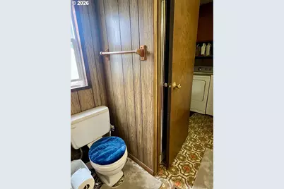 185 SE Bayview Ave, Depoe Bay, OR 97341 - Photo 15