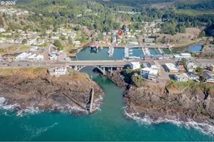 185 SE Bayview Ave, Depoe Bay, OR 97341 - Photo 23