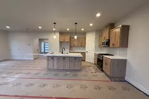 729 SE 34th St, Battle Ground, WA 98604 - Photo 3