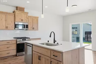 729 SE 34th St, Battle Ground, WA 98604 - Photo 13