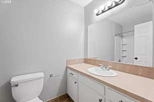 11255 SW Springwood Dr, Portland, OR 97223 - Photo 17