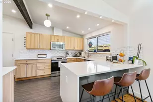 13410 NW Overton St, Portland, OR 97229 - Photo 15