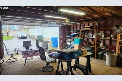 635 Crestview Dr, Reedsport, OR 97467 - Photo 39