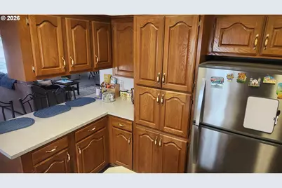 635 Crestview Dr, Reedsport, OR 97467 - Photo 21