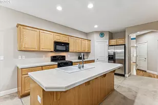 13128 SW MacBeth Dr, Portland, OR 97224 - Photo 11