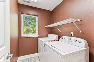 13128 SW MacBeth Dr, Portland, OR 97224 - Photo 31