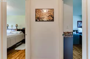 277 E Rosewood Ave, Eugene, OR 97404 - Photo 25