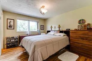 277 E Rosewood Ave, Eugene, OR 97404 - Photo 23