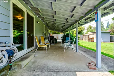 277 E Rosewood Ave, Eugene, OR 97404 - Photo 29