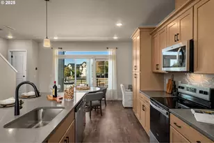 5138 SE Thornapple St, Hillsboro, OR 97123 - Photo 11