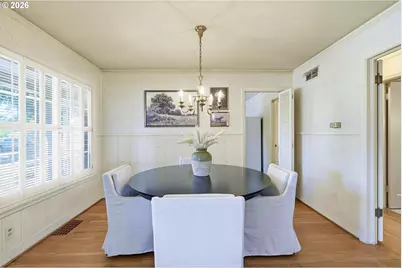 13821 NW Milburn St, Portland, OR 97229 - Photo 7