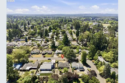 13821 NW Milburn St, Portland, OR 97229 - Photo 33