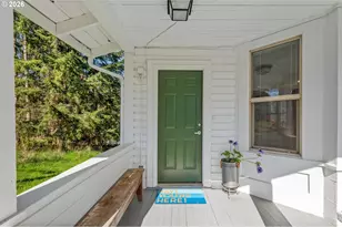 240 Bryant St, Clatskanie, OR 97016 - Photo 3