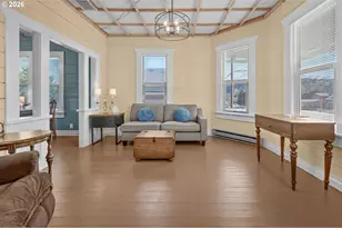 240 Bryant St, Clatskanie, OR 97016 - Photo 7