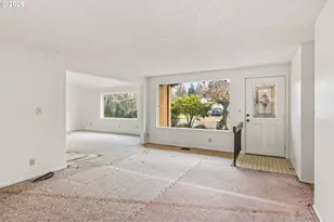 3752 Kevington Ave, Eugene, OR 97405 - Photo 7